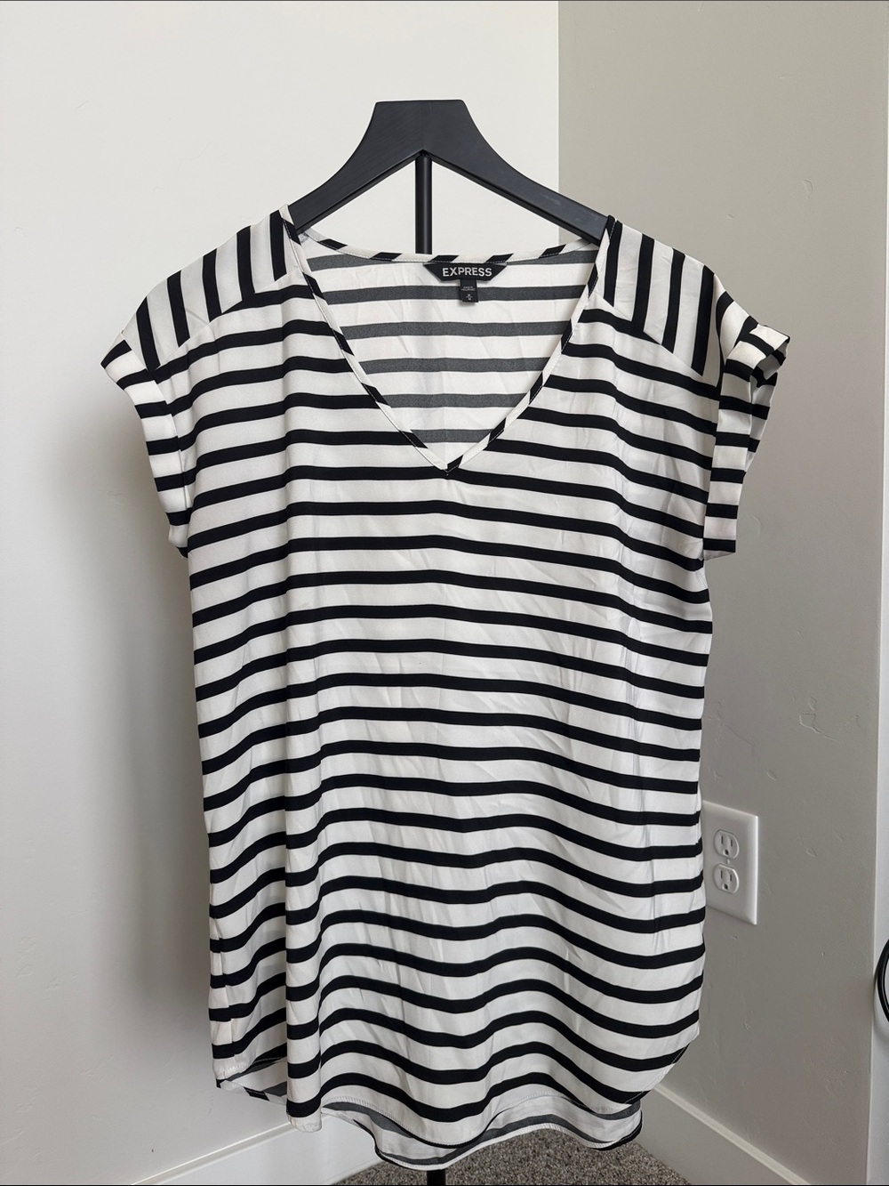 Express Black and White Striped V-Neck Tunic